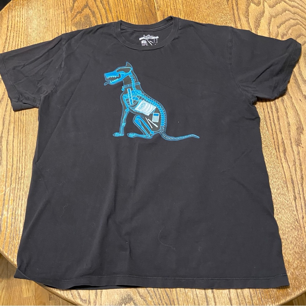 (3/$25) Black Threadless “Homework Evidence” T-Shirt